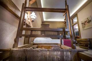 Отель Castle Hotel Daniel Baraolt Стандартный двухместный номер с 1 кроватью или 2 отдельными кроватями-4